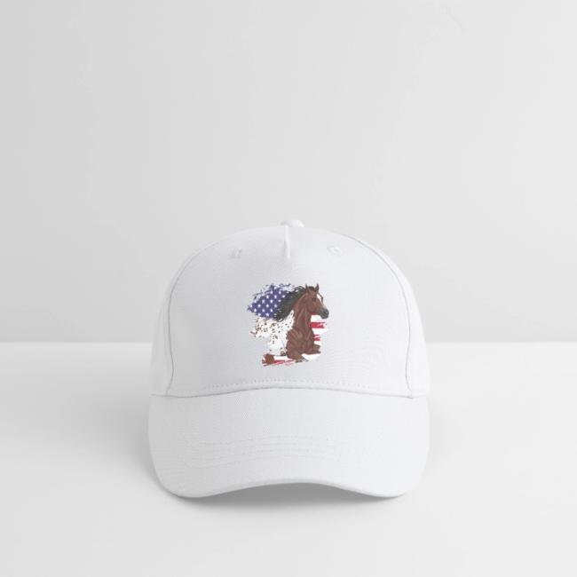 Un cheval Appaloosa et le drapeau des USA