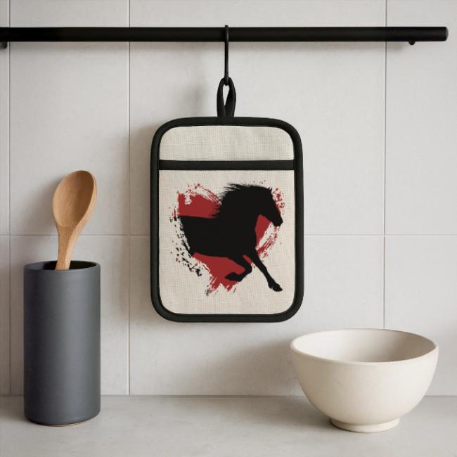 La silhouette d'un cheval Frison et un coeur
