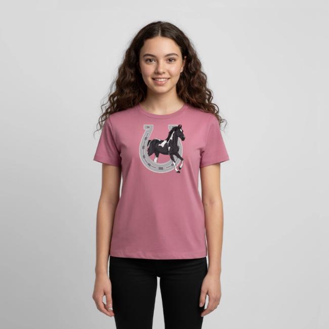 Un cheval Baloutche et un fer � cheval